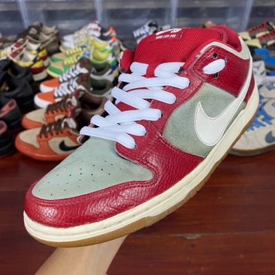 Buy Sell Nike SB Dunk Low Valentine's Day (2015) SASOM
