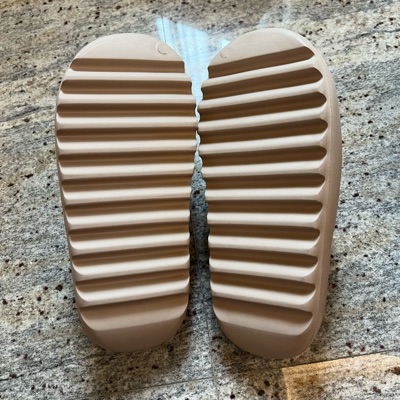 Yeezy Slide Pure White GZ5554 - Where To Buy - Fastsole