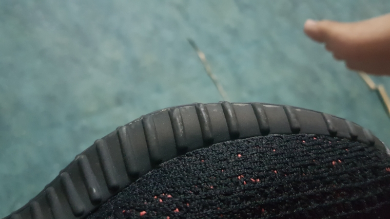 adidas gazelle silver green womens adidas Yeezy Boost 350 V2 Core Black Red (2016/2022) – YankeeKicks Online main image 1